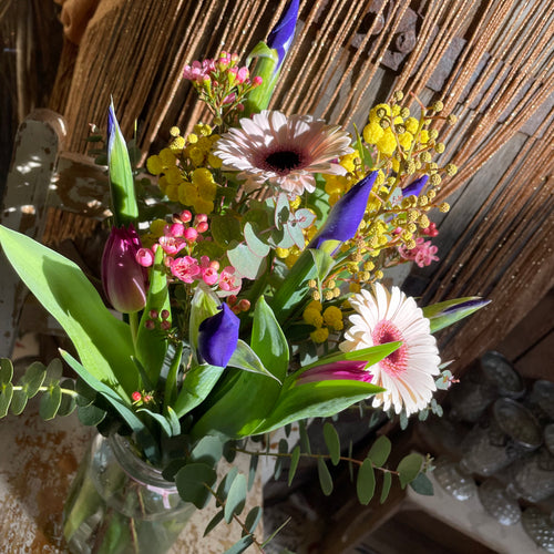 international womens day flowers gift spring vase jam jar flowers from florist in leighton buzzard purple pink white and green Mothers Day