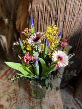 Load image into Gallery viewer, international womens day flowers gift spring vase jam jar flowers from florist in leighton buzzard purple pink white and green Mothers Day
