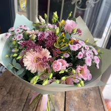 Load image into Gallery viewer, Bouquet of pink and purple flowers on a wooden surface from bits and buds lorist leighton buzzard

