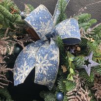 Jack's Gin | a timeless mix of navy and gold with a little jingle bell buzz