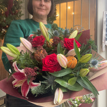 Load image into Gallery viewer, luxury christmas bouquet from bits and buds florist leighton buzzard with red roses and oriental lily wrapped in paper no plastic
